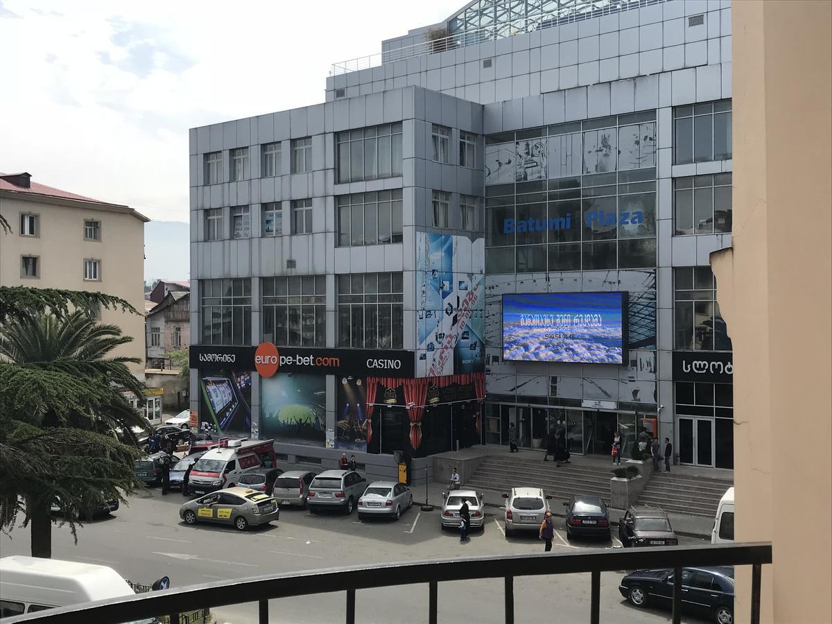 Guest House Kartvelishvili باتومي المظهر الخارجي الصورة