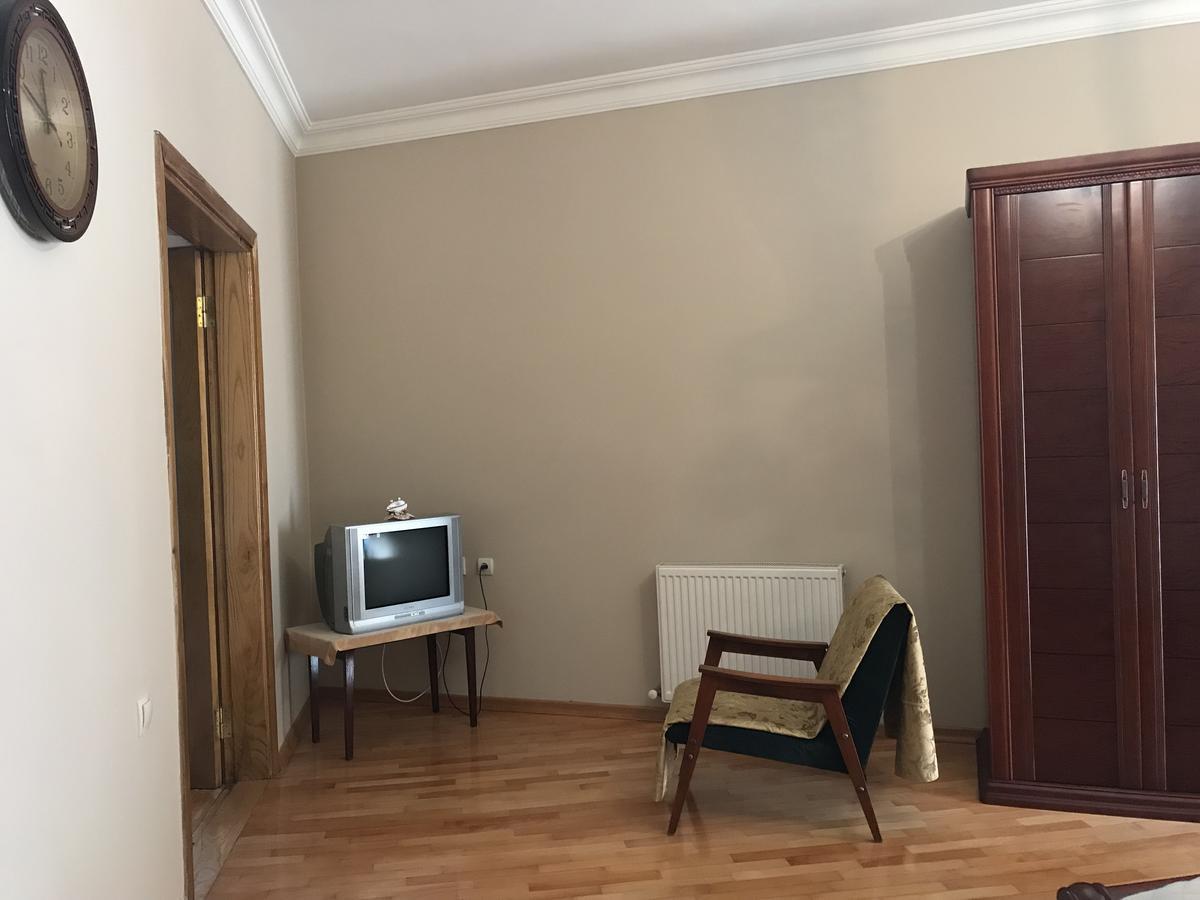 Guest House Kartvelishvili باتومي المظهر الخارجي الصورة