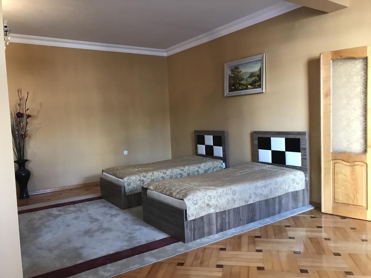 Guest House Kartvelishvili باتومي المظهر الخارجي الصورة